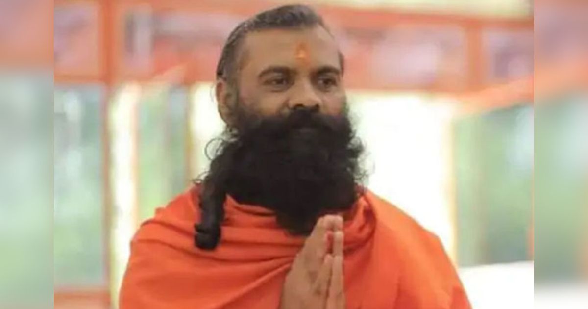 ભારતી આશ્રમના લઘુમહંત મહાદેવગીરી બાપુ અચાનક ઘરેથી નીકળી જતાં ચકચાર, પોલીસ દ્વારા શોધખોળ શરૂ