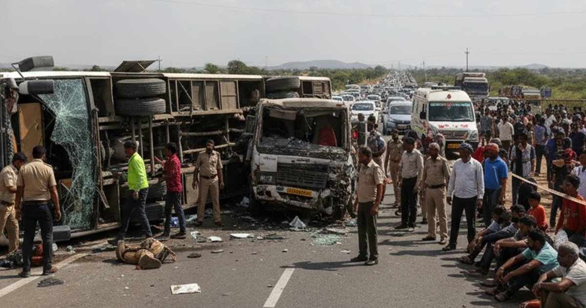 રાજકોટ-જામનગર હાઈવે પર ભયંકર અકસ્માત, બસ અને ટ્રક વચ્ચે અથડામણ, બસ પલટી, 15 મુસાફરો ઇજાગ્રસ્ત