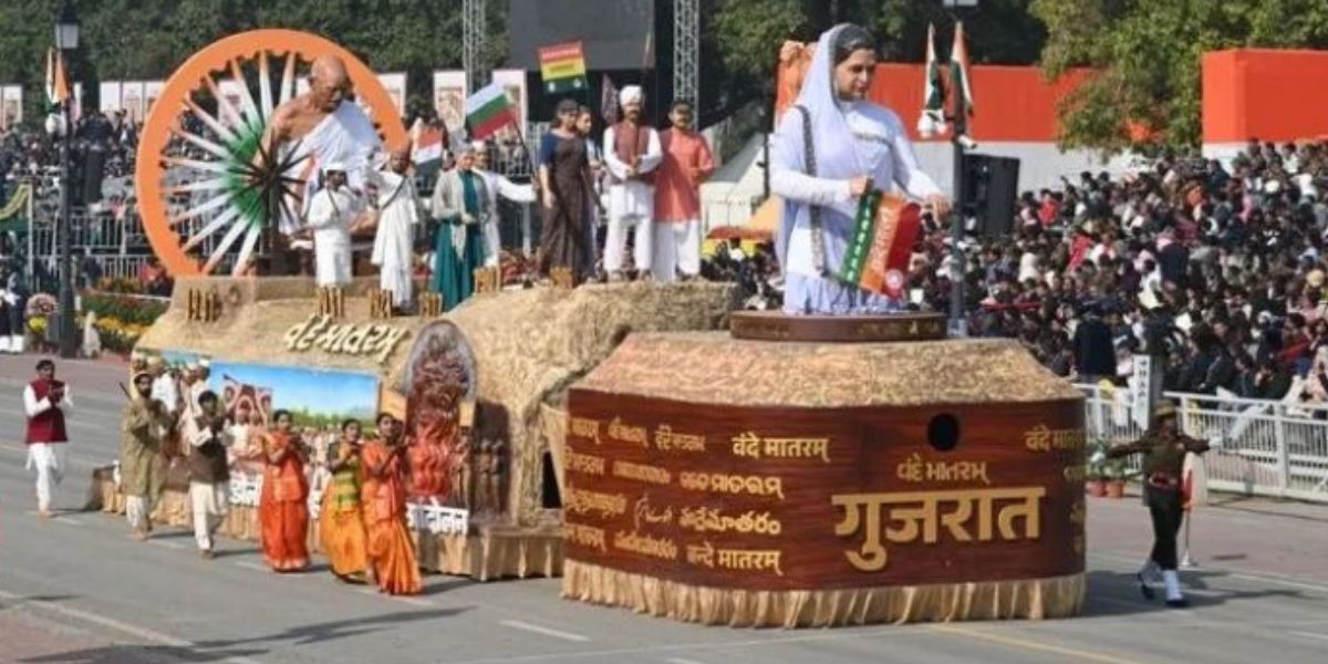 ગુજરાતના ટેબ્લોએ રંગ રાખ્યો: સતત ચોથા વર્ષે ‘પોપ્યુલર ચોઈસ એવોર્ડ’ જીતીને રચ્યો ઈતિહાસ