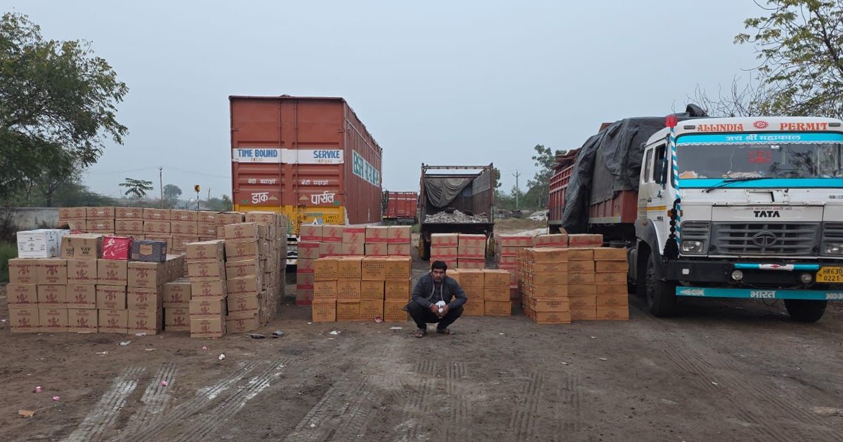 ધ્રાંગધ્રા–વિરમગામ હાઇવે પર પાર્કિંગમાં ઉભેલા ટ્રકમાંથી કરોડોનો ગેરકાયદેસર દારૂ ઝડપાયો