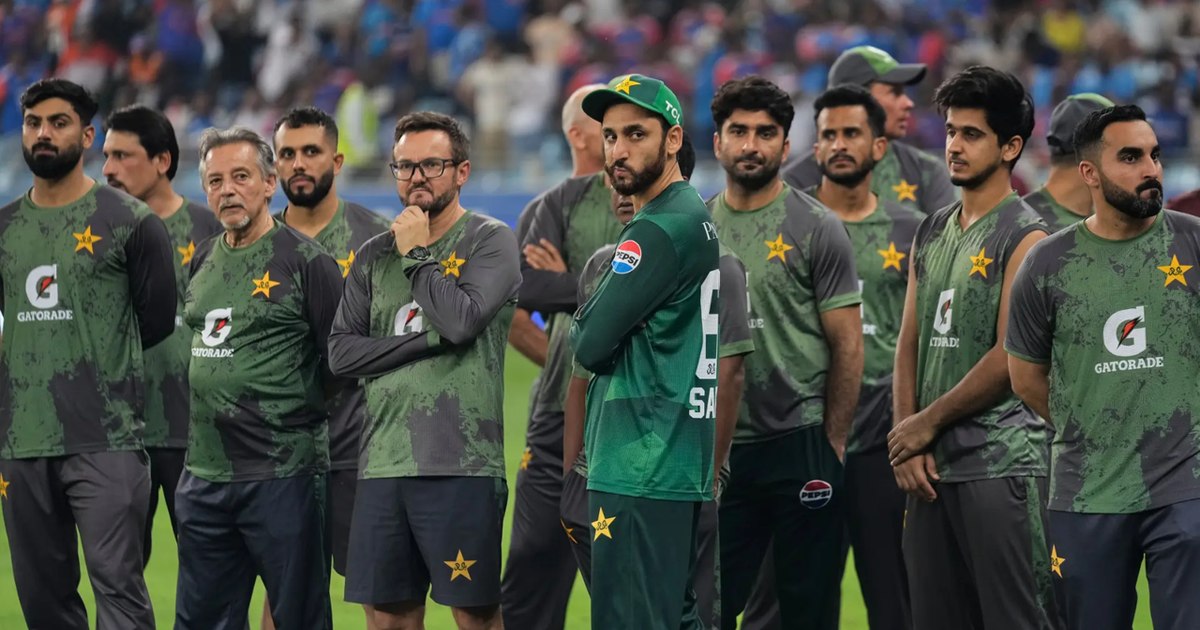 'ઉપકાર ન ભૂલો...', પાકિસ્તાન પર ભડક્યું UAE, T20 વર્લ્ડ કપમાં ભારત સામે રમવા આપી કડક સૂચના!