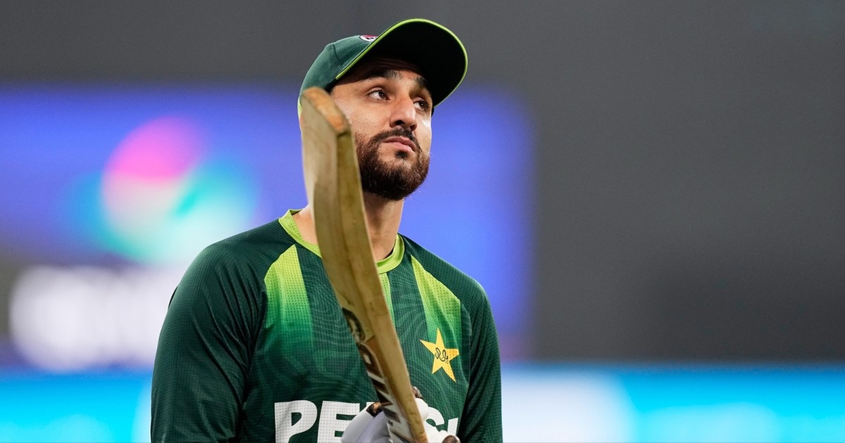 'તમે વર્લ્ડ કપ નહીં જીતી શકો...' પાકિસ્તાની ફેન્સની શરમજનક હરકત! હાર બાદ કેપ્ટનની પત્ની અને પુત્રને કહ્યા અપશબ્દો 