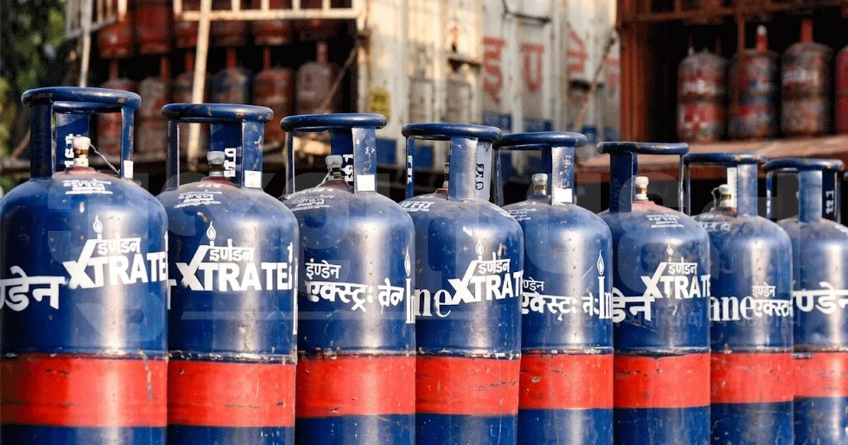 સપ્ટેમ્બરના પહેલા જ દિવસે LPG સિલિન્ડર મોંઘો થયો, કોમર્શિયલ ગ્રાહકોને ઝટકો; ઘરેલુ ગેસના ભાવ યથાવત