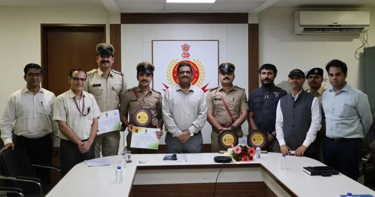 ગુમ કે ચોરાયેલા મોબાઇલ બ્લોક અને ટ્રેસ કરવામાં ગુજરાત દેશમાં બીજા ક્રમે, 6 મહિનામાં આણંદ જિલ્લો પ્રથમ